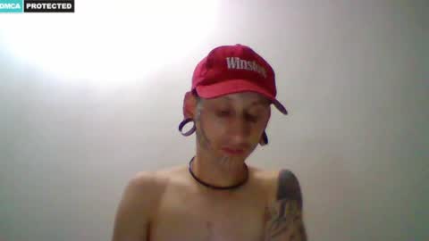 Snapshot of jerelovedfreak chatting on 04-09-26, 03:28 J online show from 04-09-26, 03:28