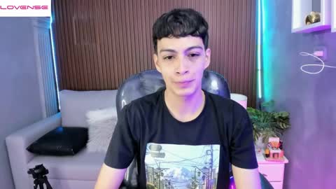 Snapshot of jeremias_1 chatting on 05-01-26, 01:05 JEREMIAS online show from 05-01-26, 01:05