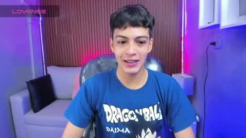 Snapshot of jeremias_1 chatting on 06-11-26, 01:20 JEREMIAS online show from 06-11-26, 01:20