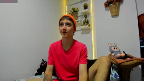 Snapshot of jeremy_salvatore_ chatting on 10-30-25, 01:07 jero independent model online show from 10-30-25, 01:07