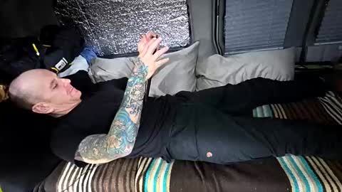 Jeremy online show from 11-28-25, 04:26