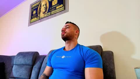 Snapshot of jeremylowe chatting on 01-05-26, 07:39 Jeremy Lowe online show from 01-05-26, 07:39