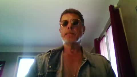 Snapshot of jerflor chatting on 03-08-26, 04:33 jerflor online show from 03-08-26, 04:33