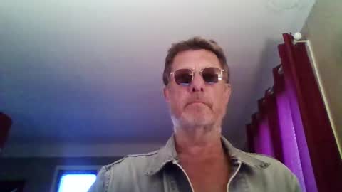 Snapshot of jerflor chatting on 03-26-26, 05:51 jerflor online show from 03-26-26, 05:51