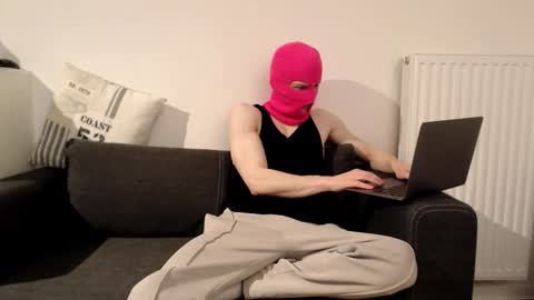 Snapshot of jerkoffboy99 chatting on 03-09-26, 07:29 jerkoffboy99 online show from 03-09-26, 07:29