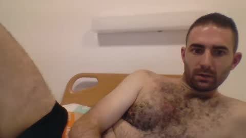 Snapshot of jeropa5476 chatting on 12-29-24, 04:40 jeropa5476 online show from 12-29-24, 04:40