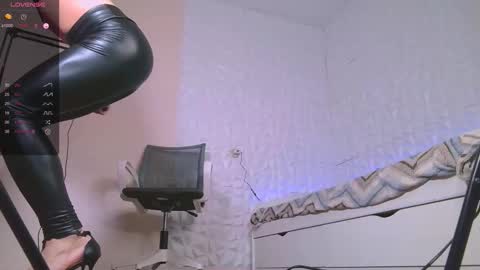 Jerrybomb online show from 10-21-25, 08:59