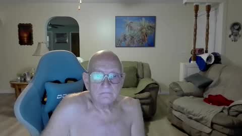 Snapshot of jerryzxcvbnm chatting on 04-25-26, 06:38 jerryzxcvbnm online show from 04-25-26, 06:38