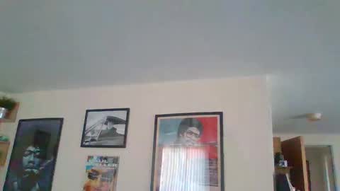 Harry online show from 12-16-25, 09:03