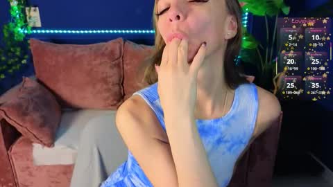 jesica_moon_peachy online show from 01-11-26, 01:32