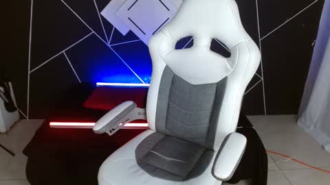 sofi online show from 01-22-25, 01:53