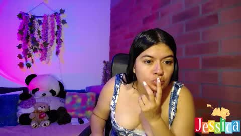 Snapshot of jesiica_bunny chatting on 11-06-25, 10:10 Jessi online show from 11-06-25, 10:10