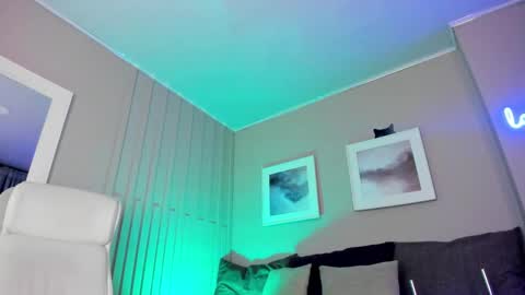 Snapshot of jess69_ chatting on 12-14-24, 03:07 Jessie online show from 12-14-24, 03:07
