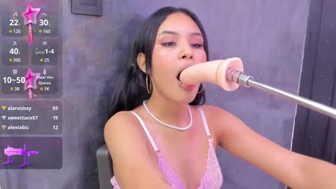 Snapshot of jess_ackerman chatting on 02-23-25, 06:49 Jess  online show from 02-23-25, 06:49