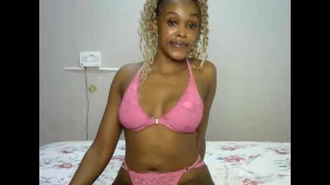 Snapshot of jessajoyy chatting on 10-03-25, 07:27 jessajoyy online show from 10-03-25, 07:27