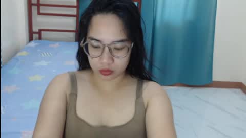 Jessa online show from 06-04-26, 03:23