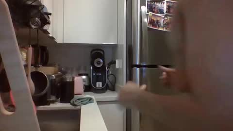 Snapshot of jesselopezcali chatting on 03-15-26, 07:14 Hungjessy online show from 03-15-26, 07:14