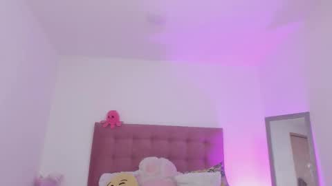 Snapshot of jessfortune chatting on 09-24-25, 02:31 Jess online show from 09-24-25, 02:31