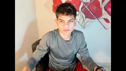 jesshot_bigcock online show from 06-03-26, 04:37