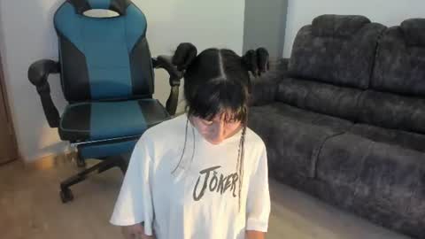 Snapshot of jessi_lemus chatting on 06-17-26, 08:21 jessi_lemus online show from 06-17-26, 08:21