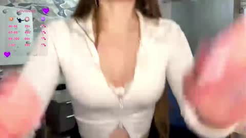 Snapshot of jessica1west chatting on 02-04-26, 05:52 Jessica hot online show from 02-04-26, 05:52