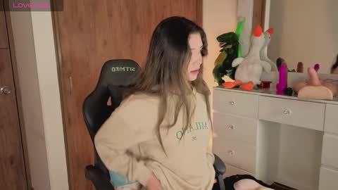 jessica__04 online show from 11-04-25, 02:10