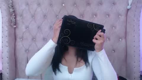 Jessica  online show from 11-07-25, 03:01