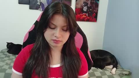 Jessica gomez online show from 10-26-25, 10:04