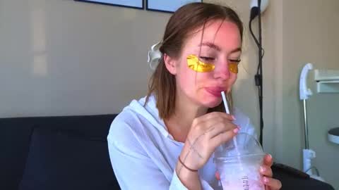 Jessy online show from 12-02-25, 02:17