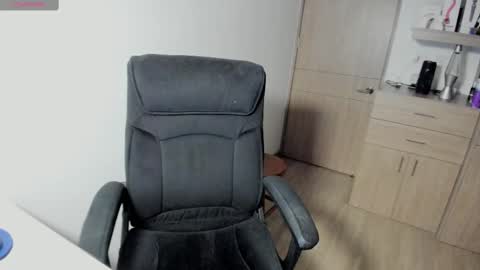 Snapshot of jessica_rabbit777_ chatting on 11-16-25, 11:54 jessica_rabbit777_ online show from 11-16-25, 11:54