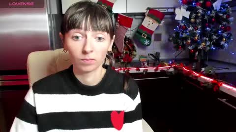 Snapshot of jessicaforris chatting on 12-03-24, 09:11 jessicaforris online show from 12-03-24, 09:11