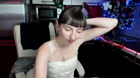 Snapshot of jessicaforris chatting on 12-10-24, 01:33 jessicaforris online show from 12-10-24, 01:33