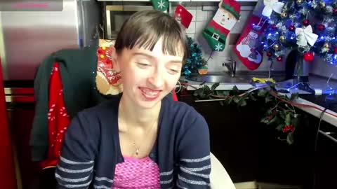 Snapshot of jessicaforris chatting on 12-14-24, 12:44 jessicaforris online show from 12-14-24, 12:44