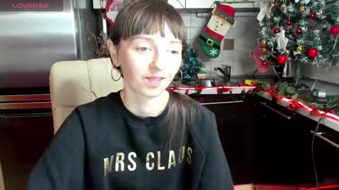 Snapshot of jessicaforris chatting on 12-23-24, 07:28 jessicaforris online show from 12-23-24, 07:28