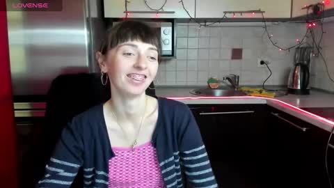 Snapshot of jessicaforris chatting on 01-09-25, 10:52 jessicaforris online show from 01-09-25, 10:52