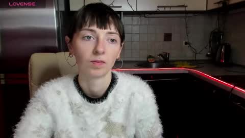 Snapshot of jessicaforris chatting on 01-12-25, 07:43 jessicaforris online show from 01-12-25, 07:43