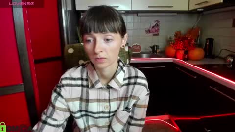 Snapshot of jessicaforris chatting on 10-14-25, 07:09 jessicaforris online show from 10-14-25, 07:09