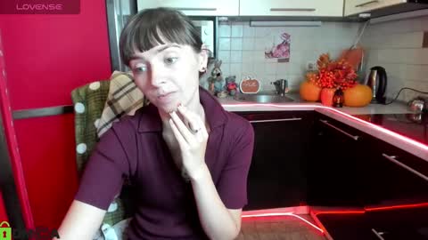 Snapshot of jessicaforris chatting on 10-18-25, 07:53 jessicaforris online show from 10-18-25, 07:53