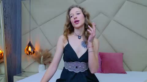 Snapshot of jessicagibson chatting on 01-14-26, 09:31 Jessica online show from 01-14-26, 09:31