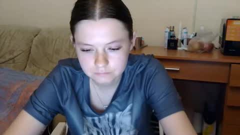 Snapshot of jessicaholland1 chatting on 06-10-26, 05:45 jessicaholland1 online show from 06-10-26, 05:45