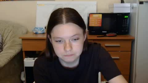 Snapshot of jessicaholland1 chatting on 07-07-26, 06:34 jessicaholland1 online show from 07-07-26, 06:34