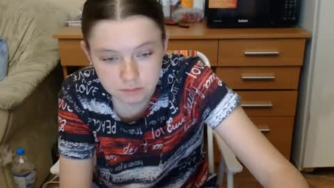 Snapshot of jessicaholland1 chatting on 07-19-26, 05:27 jessicaholland1 online show from 07-19-26, 05:27