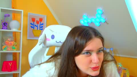 Jessica online show from 04-21-26, 06:41