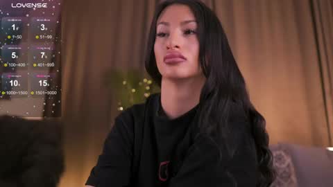 Jess online show from 04-14-26, 02:17