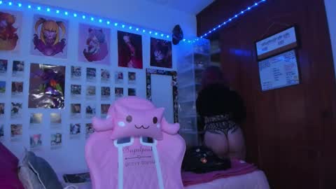 Snapshot of jessie_williams_01 chatting on 02-17-26, 03:51 Your Sweet Angel online show from 02-17-26, 03:51