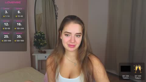 Snapshot of jessiestarz chatting on 12-17-24, 02:22 Jessi online show from 12-17-24, 02:22