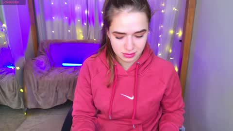 Snapshot of jessiestarz chatting on 01-05-25, 01:47 Jessi online show from 01-05-25, 01:47