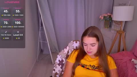 Snapshot of jessiestarz chatting on 05-05-26, 02:25 Jessi online show from 05-05-26, 02:25