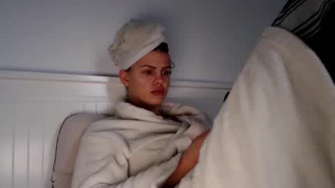 jessieryan online show from 02-21-25, 05:13