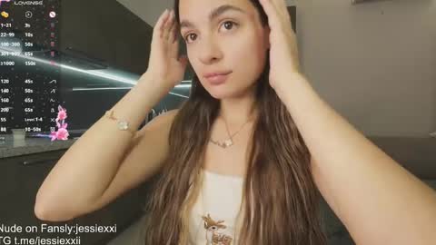 Snapshot of jessiexxi chatting on 05-24-26, 02:05 Jessie TG channel online show from 05-24-26, 02:05
